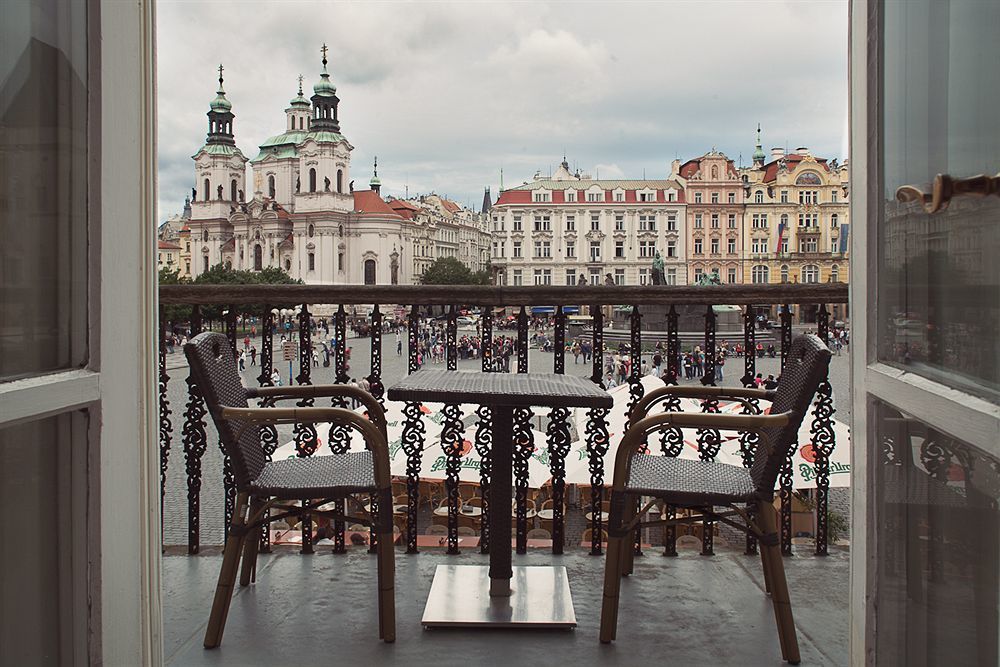 Old Town Square By Emblem 5* Praga